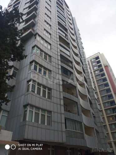 3 otaqlı yeni tikili - 28 May m. - 145 m² (1)