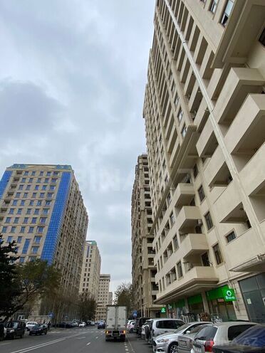 4-комн. новостройка - Насиминский  р. - 205 м² (2)