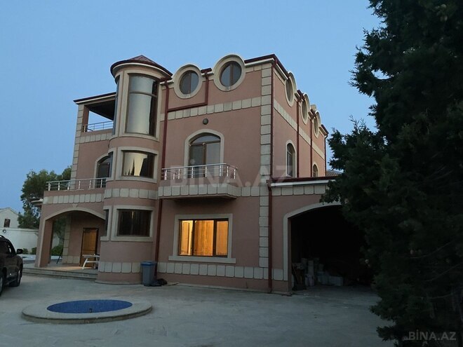 6-комн. дом/дача - пос. Шувеляны - 450 м² (1)