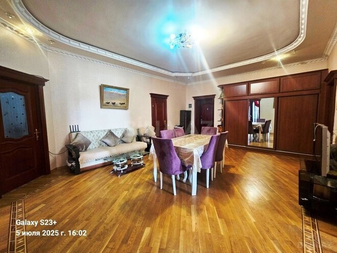 Продаётся 4-комн. новостройка 180 м², м. Элмляр Академиясы, photo 11 from 22