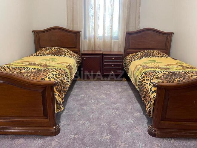 3 otaqlı həyət evi/bağ evi - Şüvəlan q. - 150 m² (1)