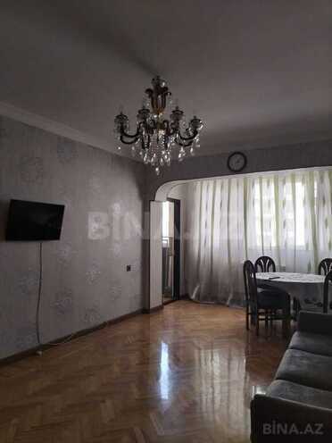 2 otaqlı köhnə tikili - 28 May m. - 60 m² (1)