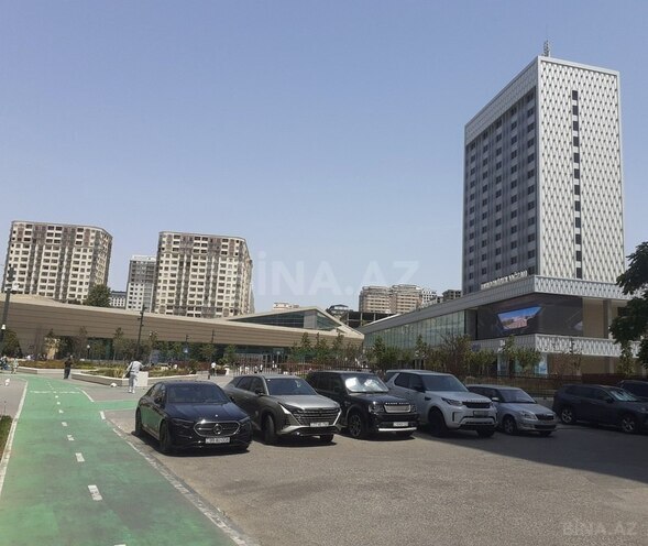 2-комн. новостройка - м. 28 мая - 82 м² (2)