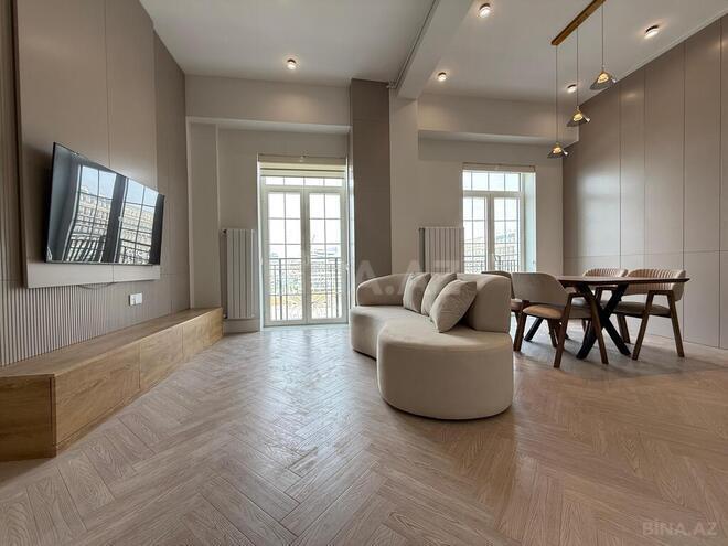 2 otaqlı yeni tikili - Ağ şəhər q. - 70 m² (1)
