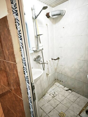 2 otaqlı həyət evi/bağ evi - İnşaatçılar m. - 45 m² (19)