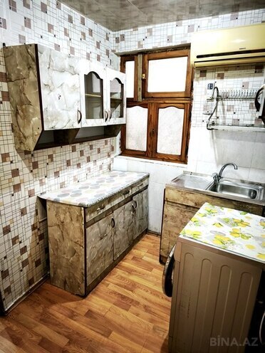 2 otaqlı həyət evi/bağ evi - İnşaatçılar m. - 45 m² (8)