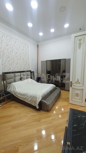 3-комн. вторичка - м. Сахил - 130 м² (10)