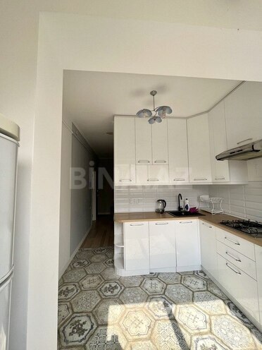 2 otaqlı köhnə tikili - İnşaatçılar m. - 60 m² (3)