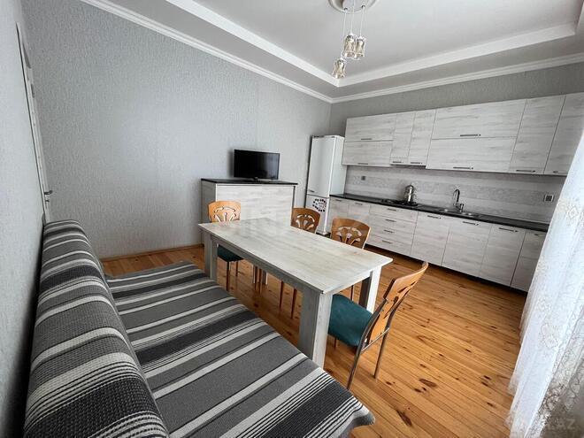 8 otaqlı həyət evi/bağ evi - Xəzər r. - 270 m² (11)