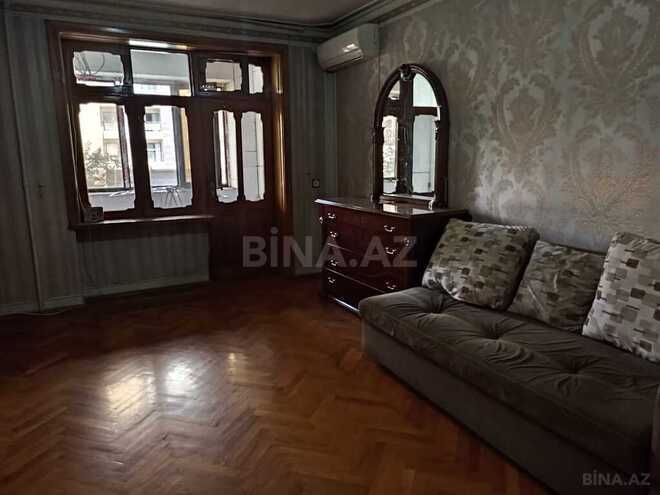 3 otaqlı köhnə tikili - Elmlər Akademiyası m. - 70 m² (3)