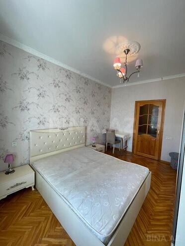 3 otaqlı köhnə tikili - 9-cu mikrorayon q. - 85 m² (6)