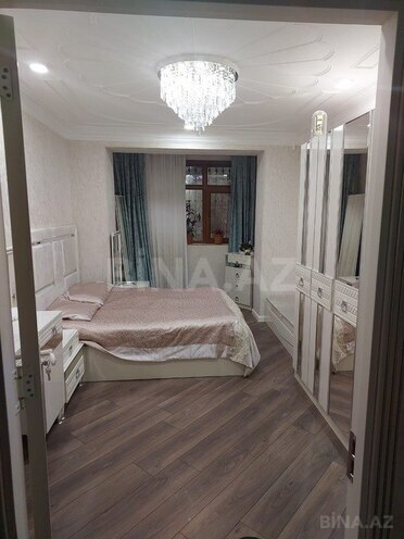 3 otaqlı köhnə tikili - Bakıxanov q. - 80 m² (6)