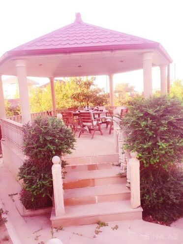 7 otaqlı həyət evi/bağ evi - Novxanı q. - 250 m² (3)
