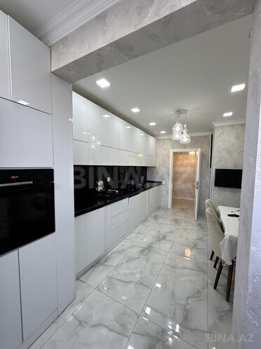 5 otaqlı köhnə tikili - Yeni Günəşli q. - 110 m² (12)