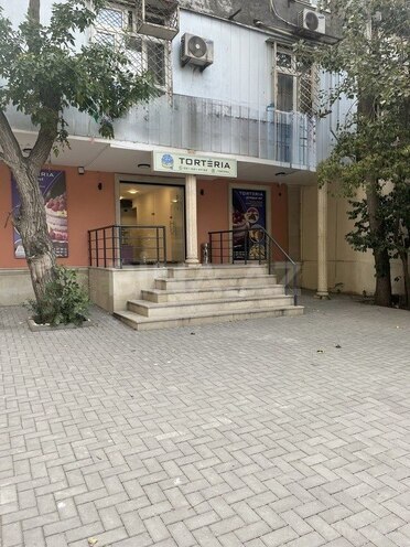 Obyekt - İnşaatçılar m. - 45 m² (1)