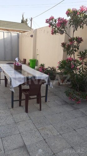 4 otaqlı həyət evi/bağ evi - Novxanı q. - 150 m² (4)