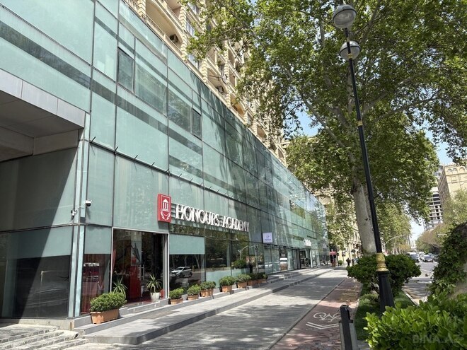 Obyekt - Sahil m. - 750 m² (1)