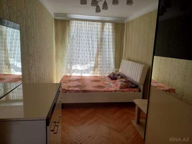 2 otaqlı köhnə tikili - İnşaatçılar m. - 50 m² (1)