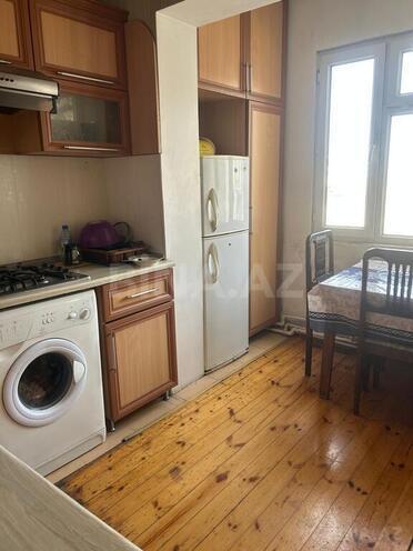 3 otaqlı köhnə tikili - İnşaatçılar m. - 100 m² (3)