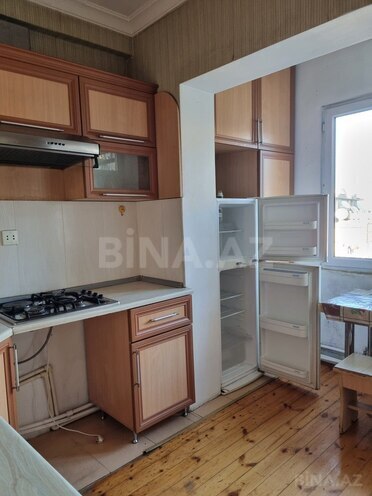 3 otaqlı köhnə tikili - İnşaatçılar m. - 100 m² (4)