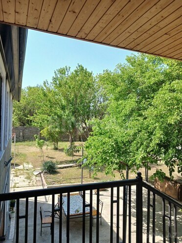 Həyət evi/Bağ evi - Novxanı q. - 200 m² (2)