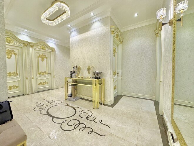 Продаётся 4-комн. новостройка 220 м², м. Кара Караев, photo 10 from 32