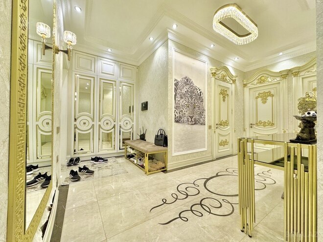Продаётся 4-комн. новостройка 220 м², м. Кара Караев, photo 11 from 32