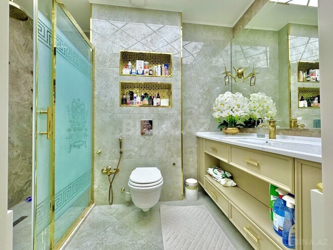 Продаётся 4-комн. новостройка 220 м², м. Кара Караев, photo 24 from 32