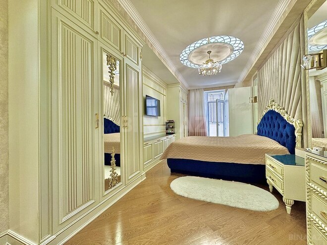 Продаётся 4-комн. новостройка 220 м², м. Кара Караев, photo 30 from 32