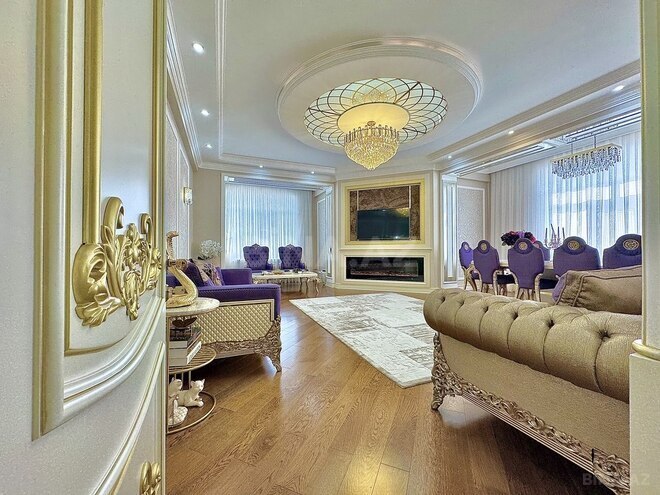 Продаётся 4-комн. новостройка 220 м², м. Кара Караев, photo 4 from 32