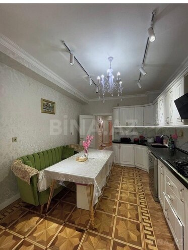 4 otaqlı yeni tikili - 9-cu mikrorayon q. - 165 m² (5)