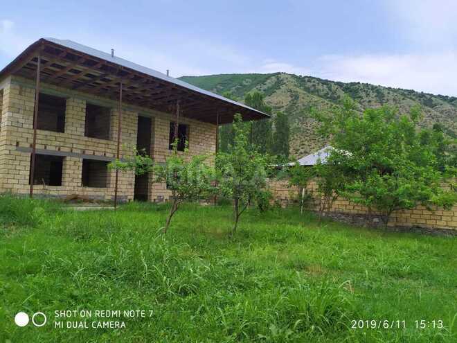 8 otaqlı həyət evi/bağ evi - Şəki - 182 m² (8)