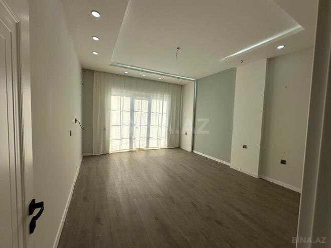 10 otaqlı həyət evi/bağ evi - Bakıxanov q. - 400 m² (11)