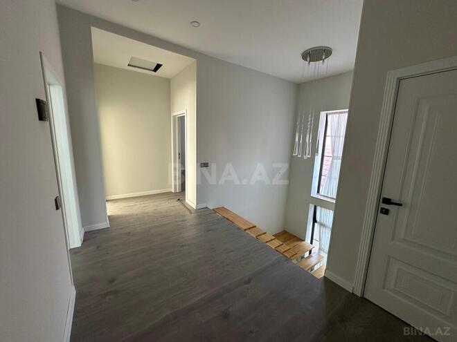 10 otaqlı həyət evi/bağ evi - Bakıxanov q. - 400 m² (15)