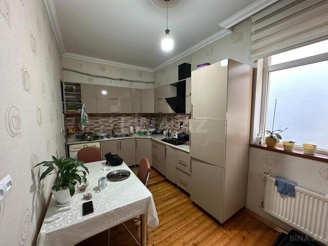 10 otaqlı həyət evi/bağ evi - Bakıxanov q. - 400 m² (28)