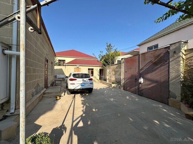 10 otaqlı həyət evi/bağ evi - Bakıxanov q. - 400 m² (17)