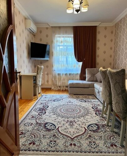 2 otaqlı köhnə tikili - Sahil q. - 30 m² (1)