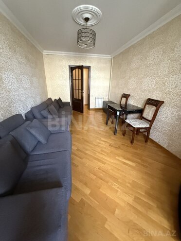 2 otaqlı köhnə tikili - İnşaatçılar m. - 40 m² (12)