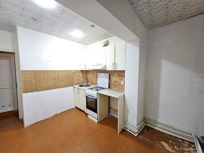 1 otaqlı köhnə tikili - Yeni Günəşli q. - 34 m² (5)