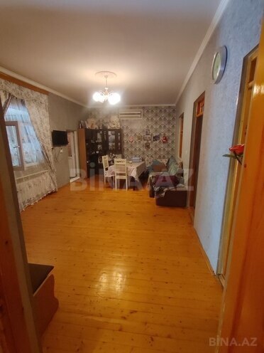 8 otaqlı həyət evi/bağ evi - Əmircan q. - 130 m² (20)