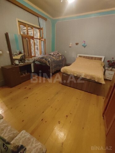 8 otaqlı həyət evi/bağ evi - Əmircan q. - 130 m² (22)