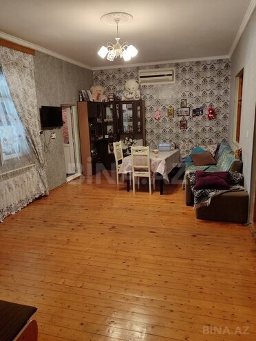 8 otaqlı həyət evi/bağ evi - Əmircan q. - 130 m² (21)