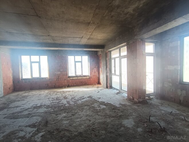 3-комн. новостройка - м. 28 мая - 121.3 м² (5)