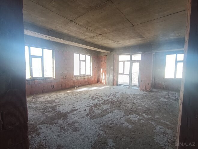 3-комн. новостройка - м. 28 мая - 121.3 м² (7)