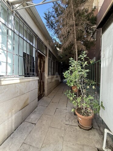 4 otaqlı həyət evi/bağ evi - Elmlər Akademiyası m. - 110 m² (1)