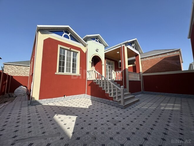 4 otaqlı həyət evi/bağ evi - Məmmədli q. - 140 m² (1)