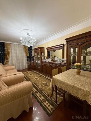 4 otaqlı köhnə tikili - Yeni Günəşli q. - 95 m² (1)