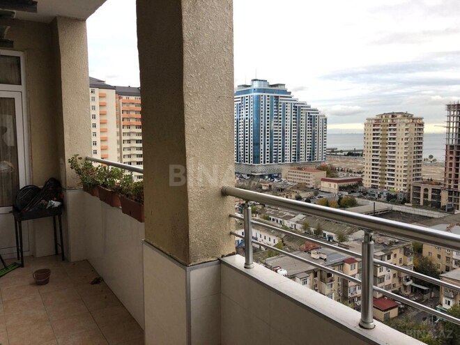 2-комн. новостройка - м. Шах Исмаил Хатаи - 85 м² (3)