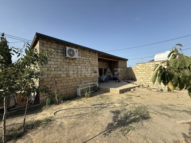1 otaqlı həyət evi/bağ evi - Saray q. - 40 m² (13)