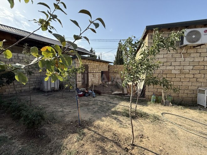 1 otaqlı həyət evi/bağ evi - Saray q. - 40 m² (12)